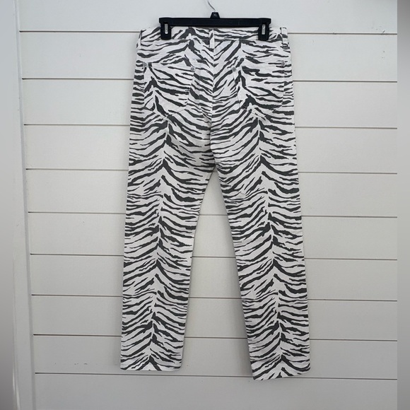 V Cristina Black and White Zebra-Print Straight Jeans - Picture 2 of 12
